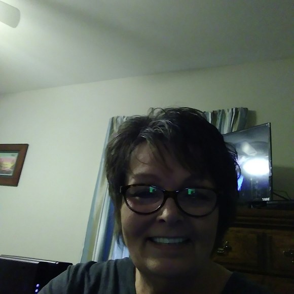 Meet your Posher, Kellye - Picture 1 of 1